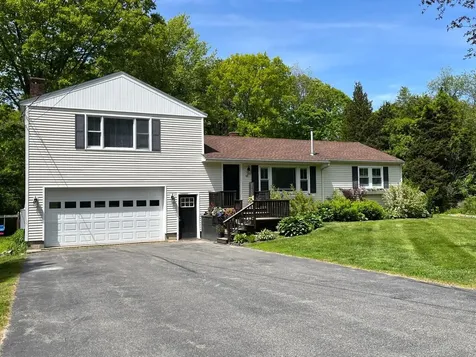 65 Martin Road Kittery ME 03904