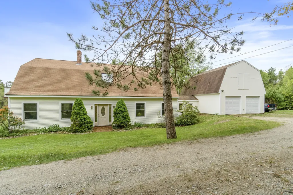 704 Main Road Westport Island ME 04578