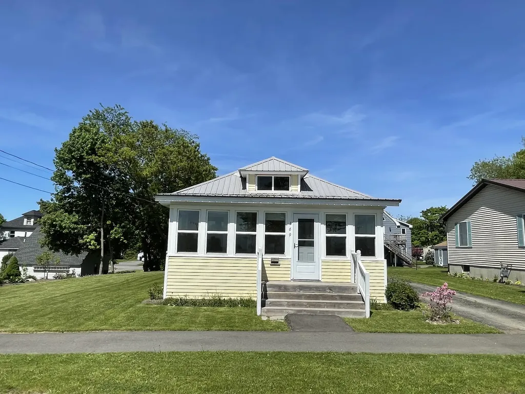 169 Buck Street Bangor ME 04401
