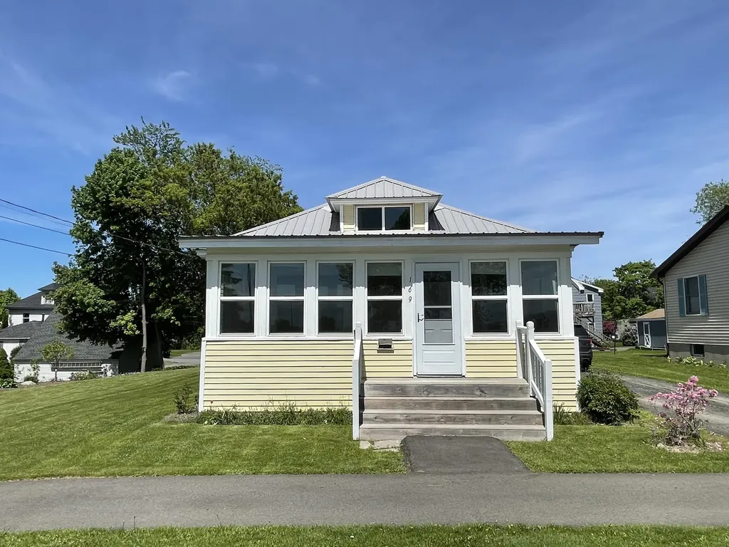 169 Buck Street Bangor ME 04401