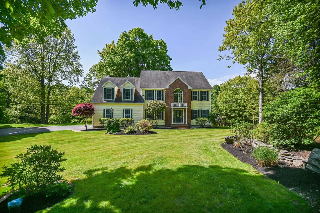 11 Doe Drive Eliot ME 03903