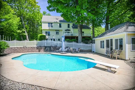 11 Doe Drive Eliot ME 03903