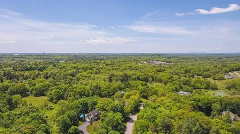 11 Doe Drive Eliot ME 03903
