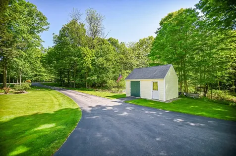 11 Doe Drive Eliot ME 03903