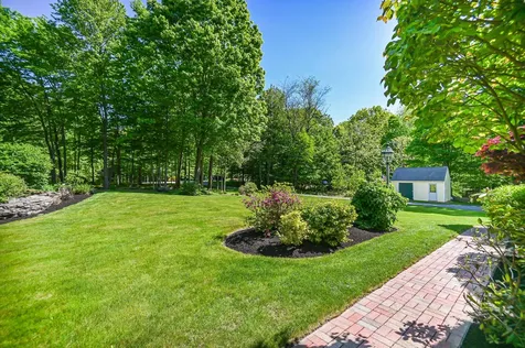 11 Doe Drive Eliot ME 03903