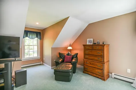 11 Doe Drive Eliot ME 03903