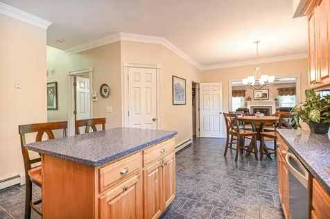 11 Doe Drive Eliot ME 03903