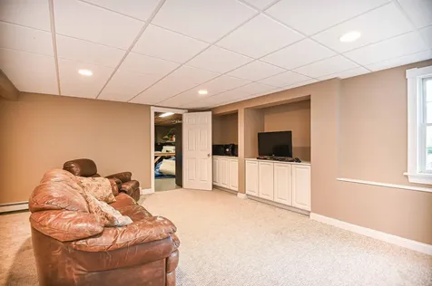 11 Doe Drive Eliot ME 03903