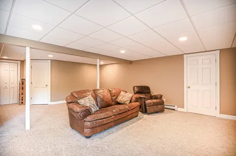 11 Doe Drive Eliot ME 03903
