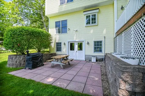 11 Doe Drive Eliot ME 03903
