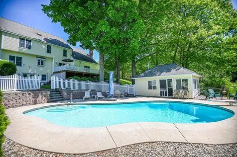 11 Doe Drive Eliot ME 03903