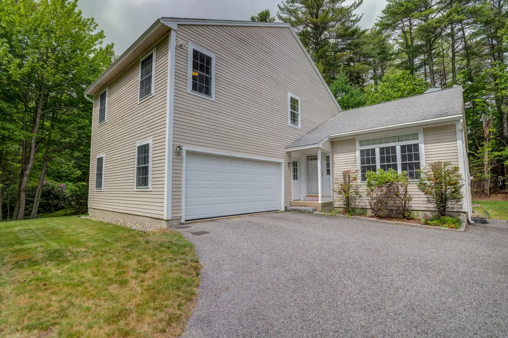 24 Evergreen Farms Road Scarborough ME 04074