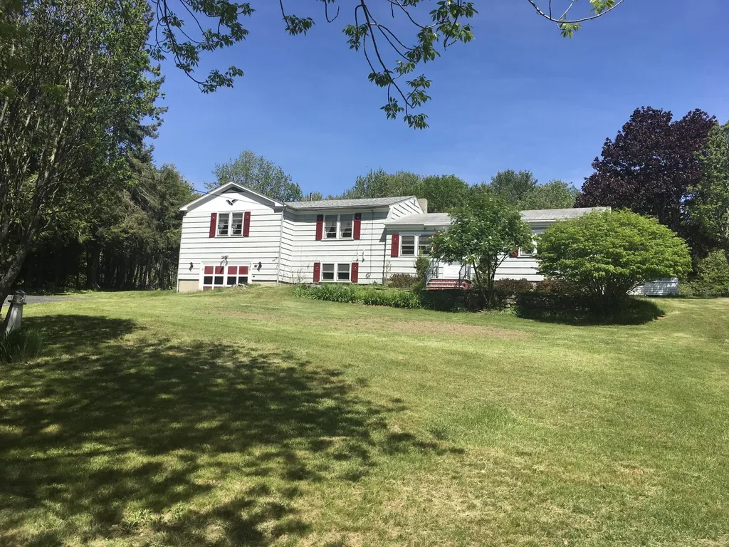201 River Road Bucksport ME 04416