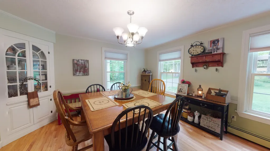 31 Sheffield Avenue Lewiston ME 04240