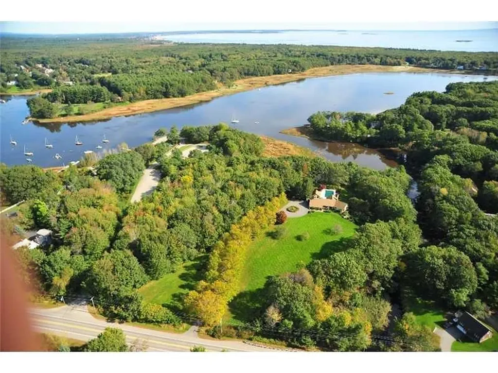 423 Pool Street Biddeford ME 04005