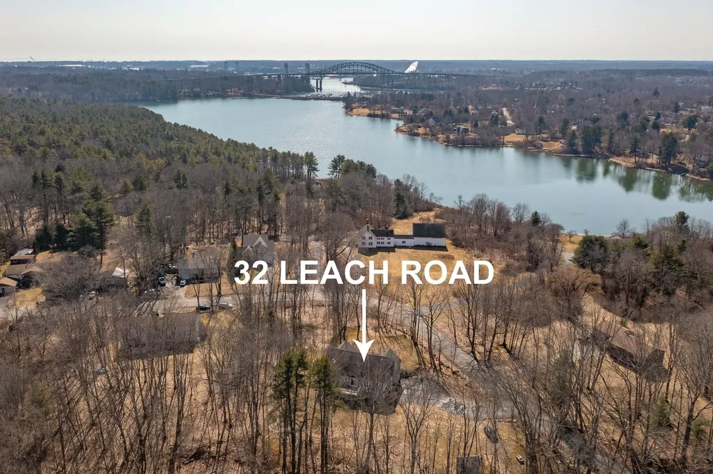 32 Leach Road Kittery ME 03904