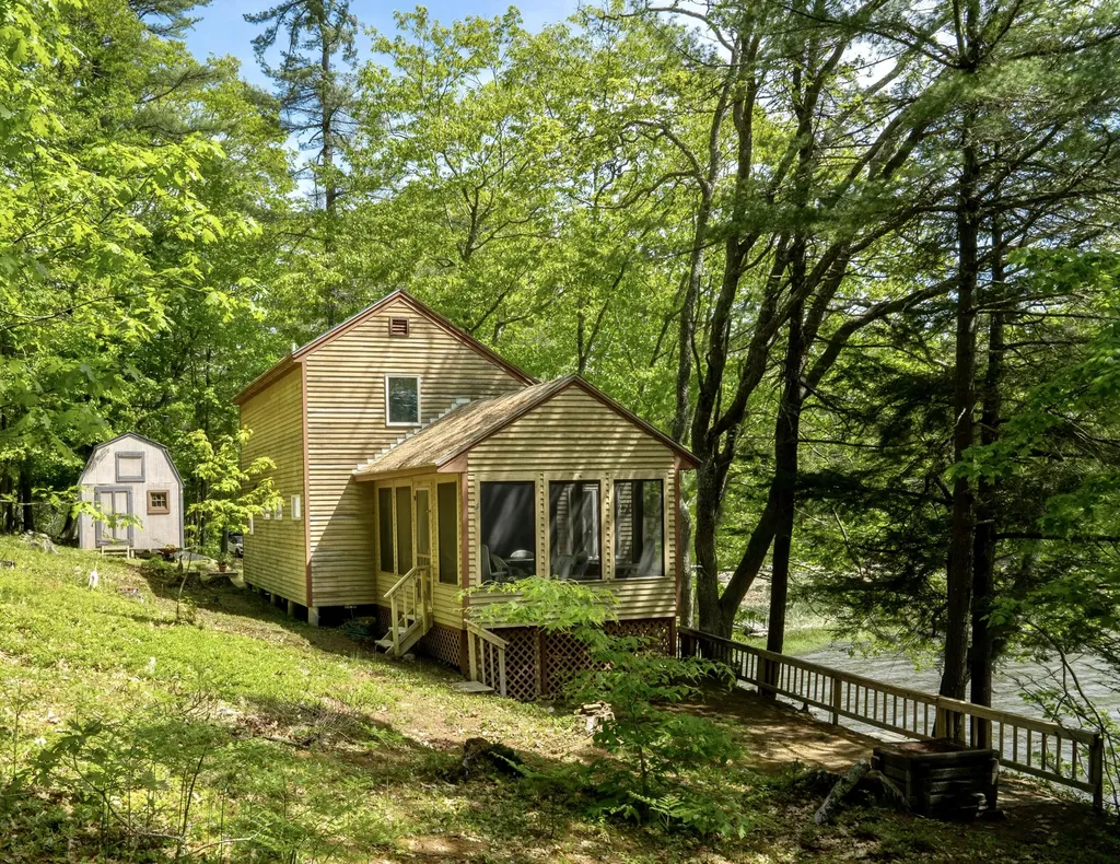 8 Bluff Head Cove Woolwich ME 04579