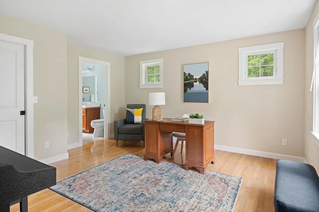 10 Devon Woods Drive Kittery ME 03904