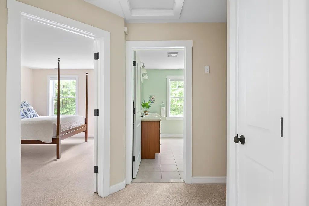 10 Devon Woods Drive Kittery ME 03904