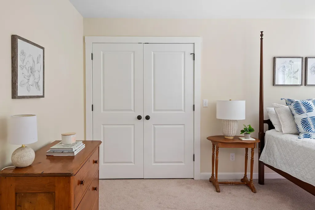 10 Devon Woods Drive Kittery ME 03904