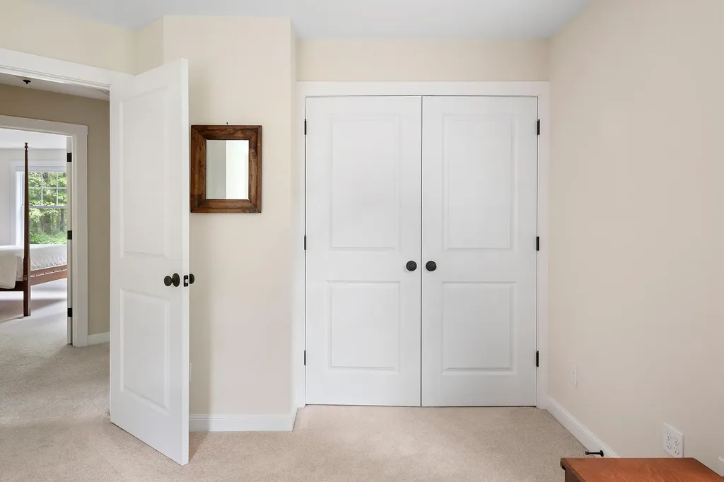 10 Devon Woods Drive Kittery ME 03904