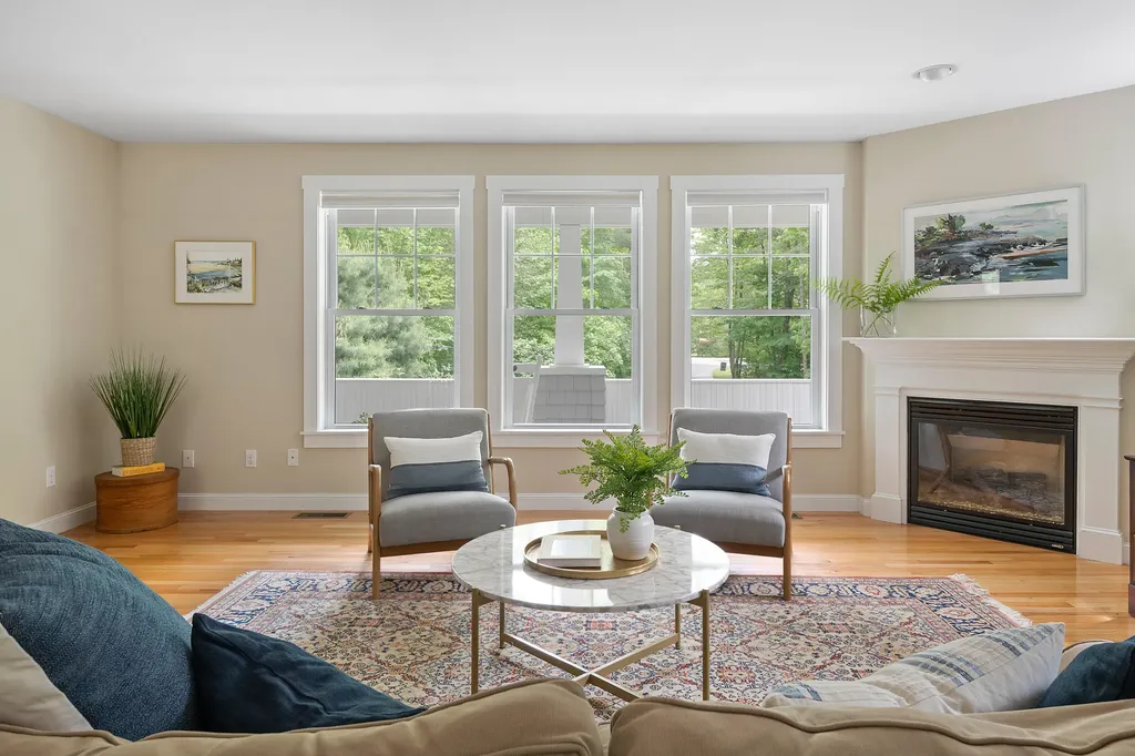 10 Devon Woods Drive Kittery ME 03904