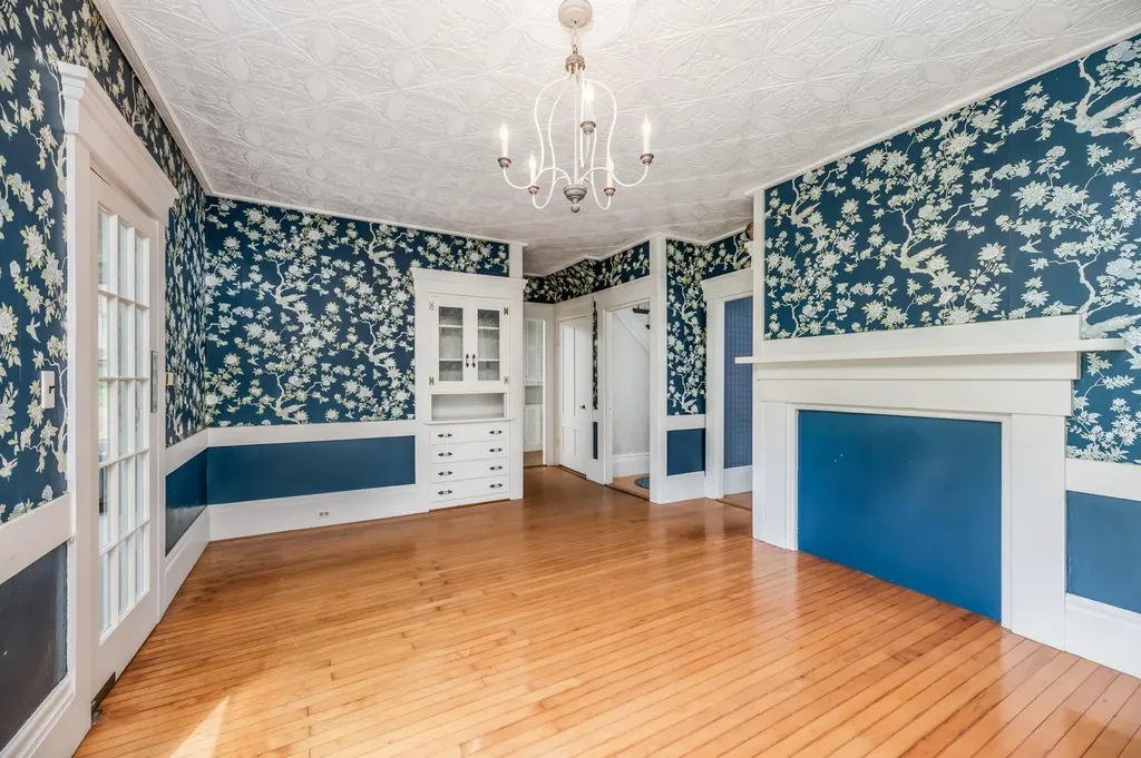 205 Main Street Winterport ME 04496