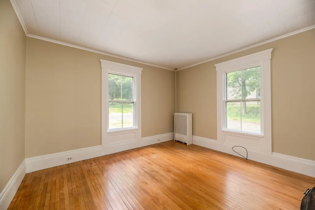 205 Main Street Winterport ME 04496