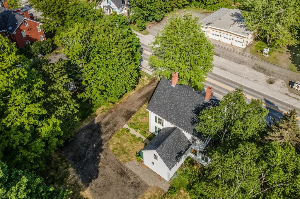 205 Main Street Winterport ME 04496