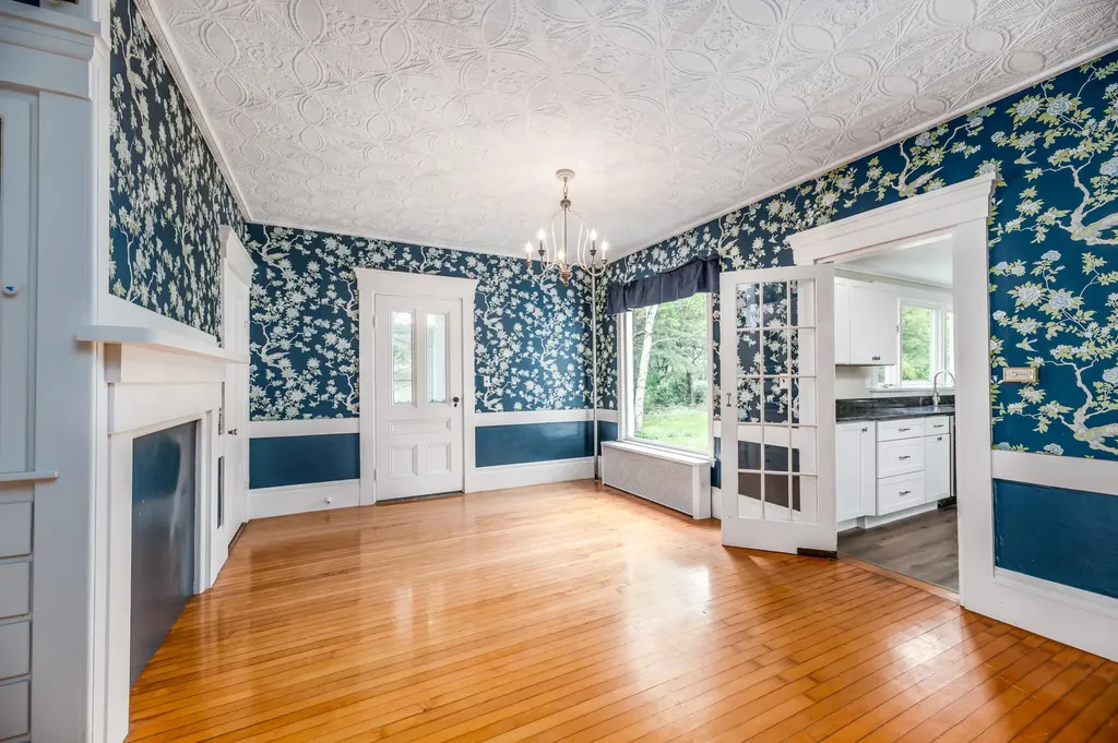 205 Main Street Winterport ME 04496