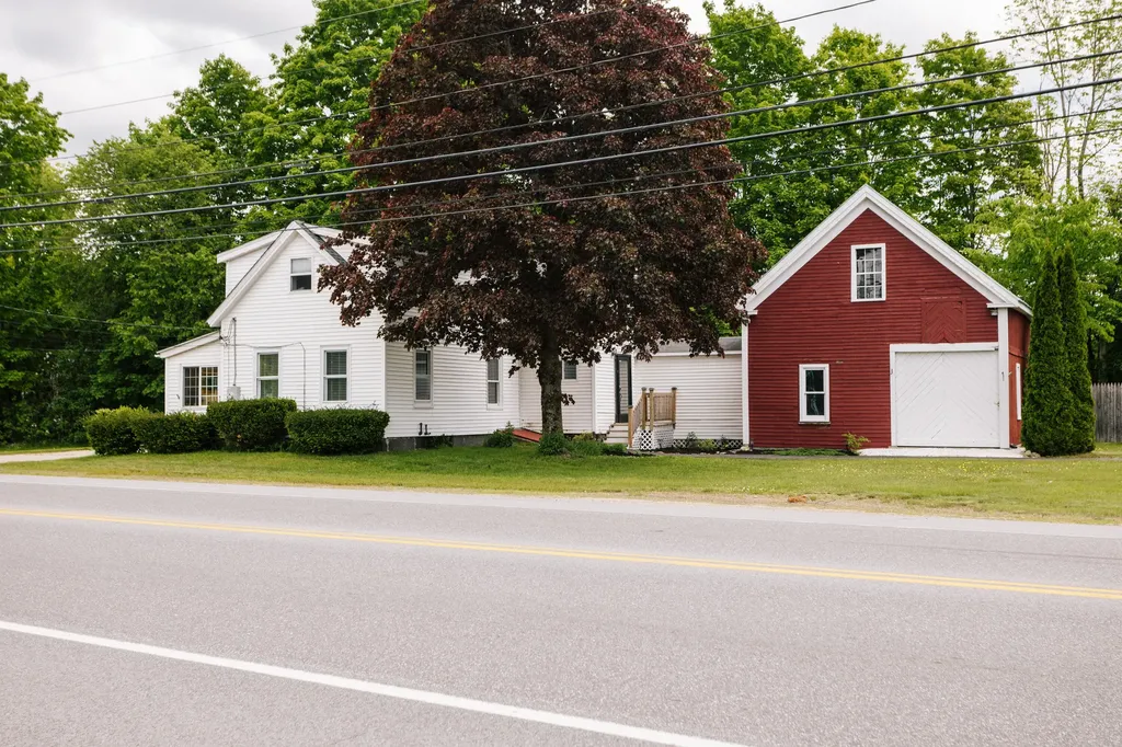 79 Biddeford Road Alfred ME 04002