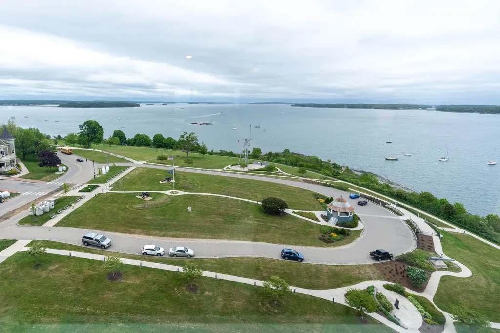 45 Eastern Promenade Portland ME 04101
