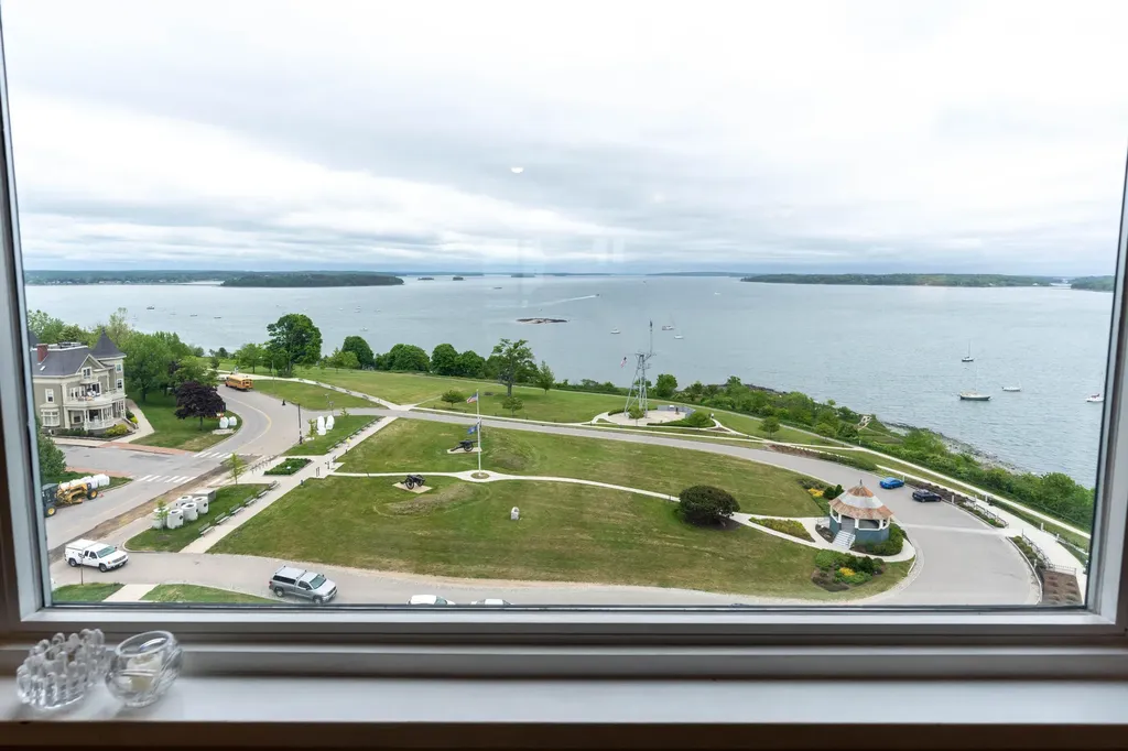 45 Eastern Promenade Portland ME 04101