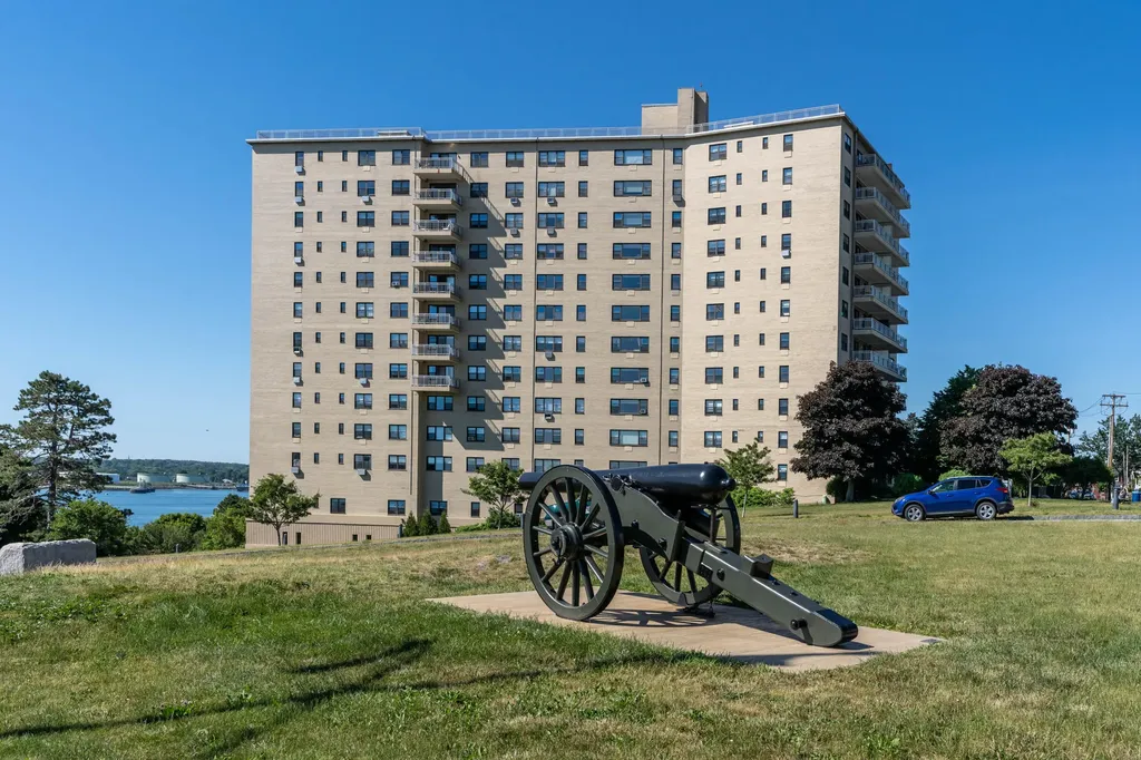 45 Eastern Promenade Portland ME 04101