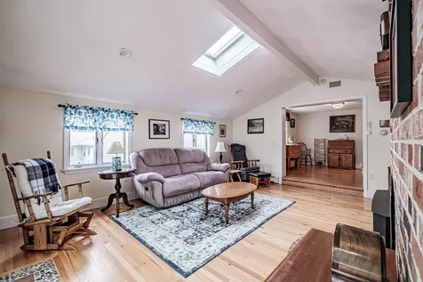 72 Primrose Lane Portland ME 04103