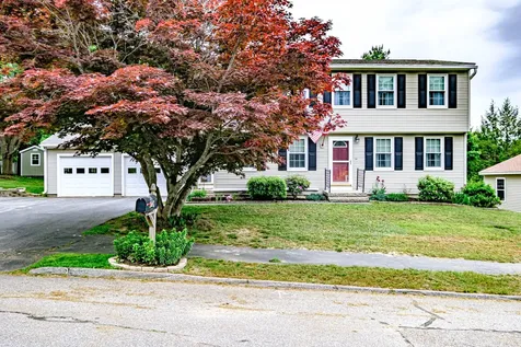 72 Primrose Lane Portland ME 04103