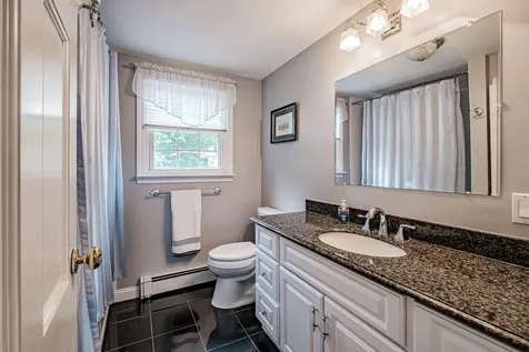 72 Primrose Lane Portland ME 04103