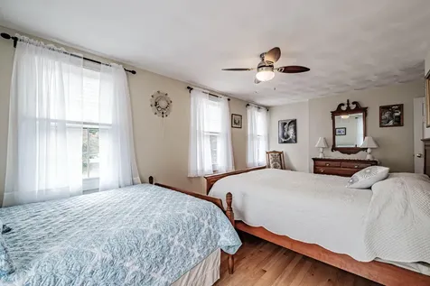 72 Primrose Lane Portland ME 04103
