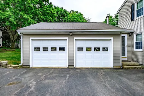 72 Primrose Lane Portland ME 04103