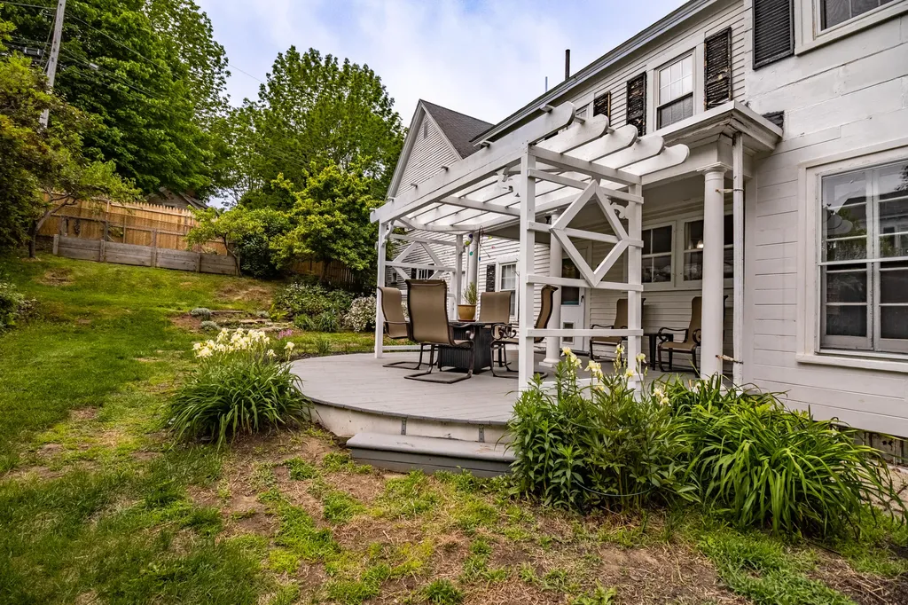 1 Prospect Street Auburn ME 04210