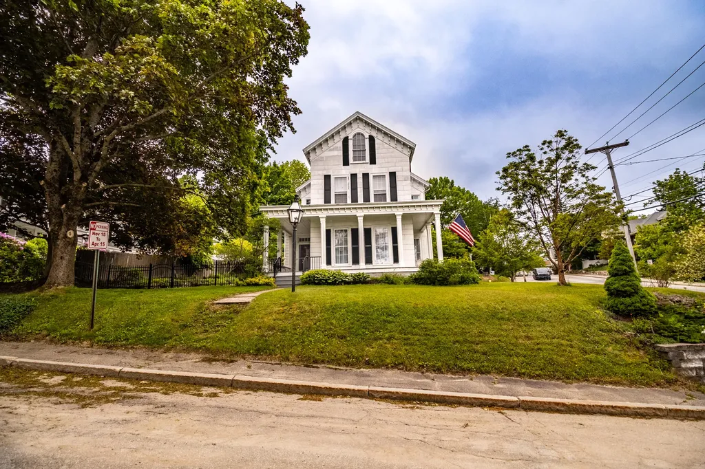 1 Prospect Street Auburn ME 04210