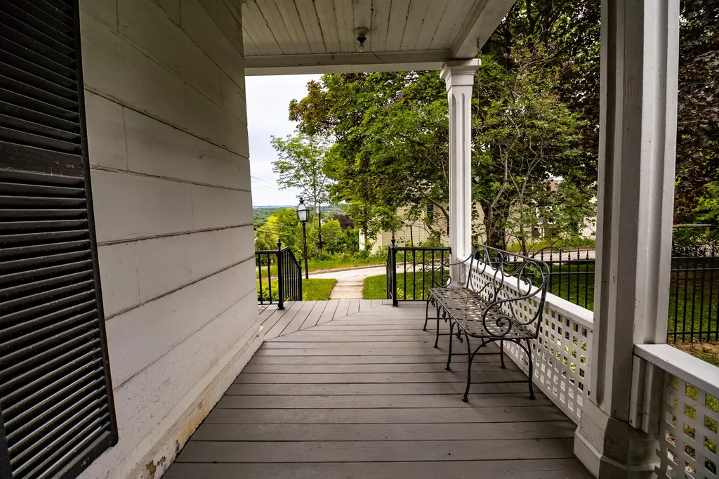 1 Prospect Street Auburn ME 04210