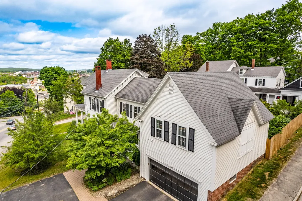 1 Prospect Street Auburn ME 04210