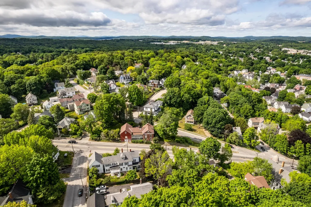 1 Prospect Street Auburn ME 04210