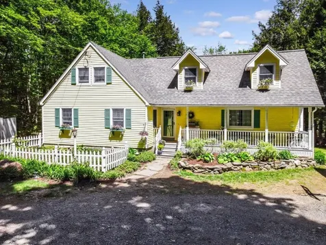 426 Point Drive Mount Vernon ME 04352