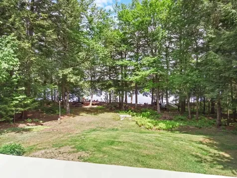 426 Point Drive Mount Vernon ME 04352