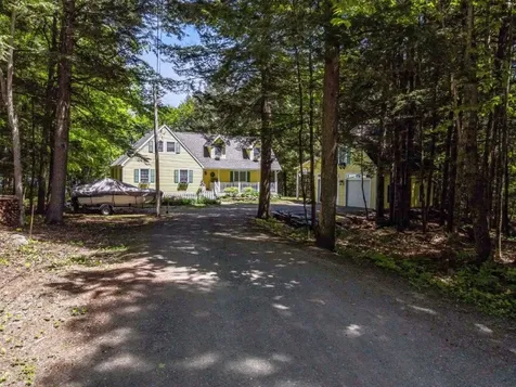 426 Point Drive Mount Vernon ME 04352