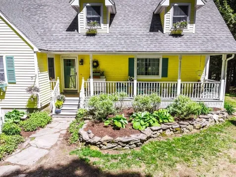 426 Point Drive Mount Vernon ME 04352