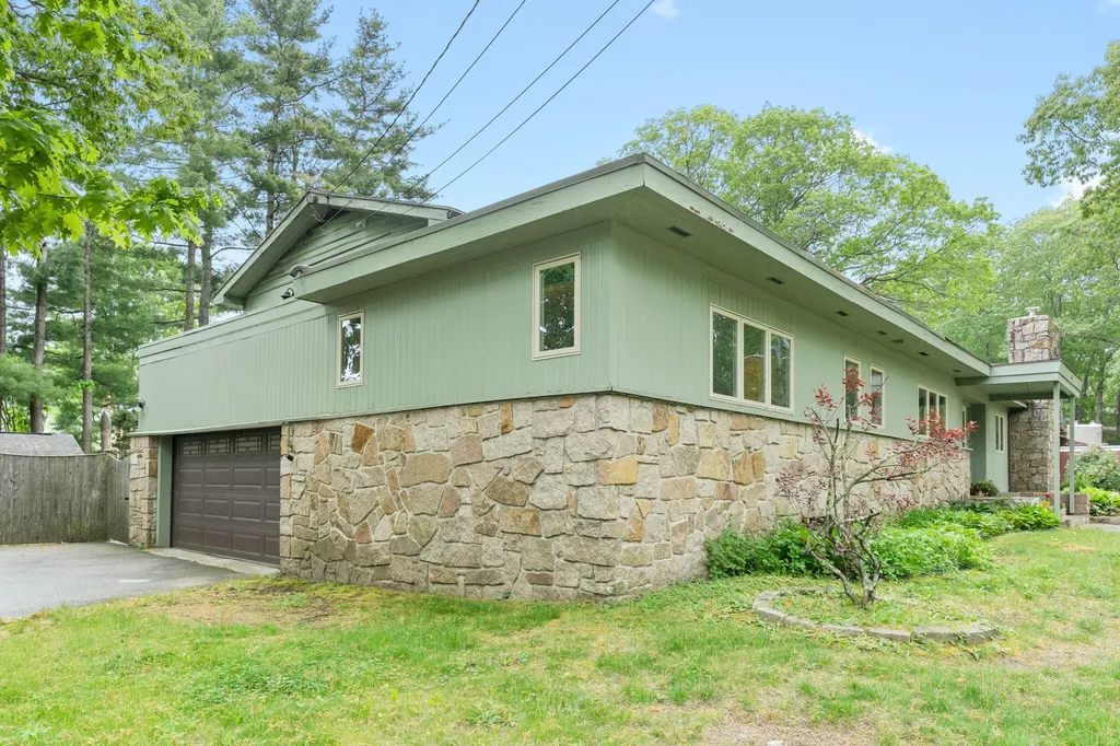 235 Harvard Street Portland ME 04103
