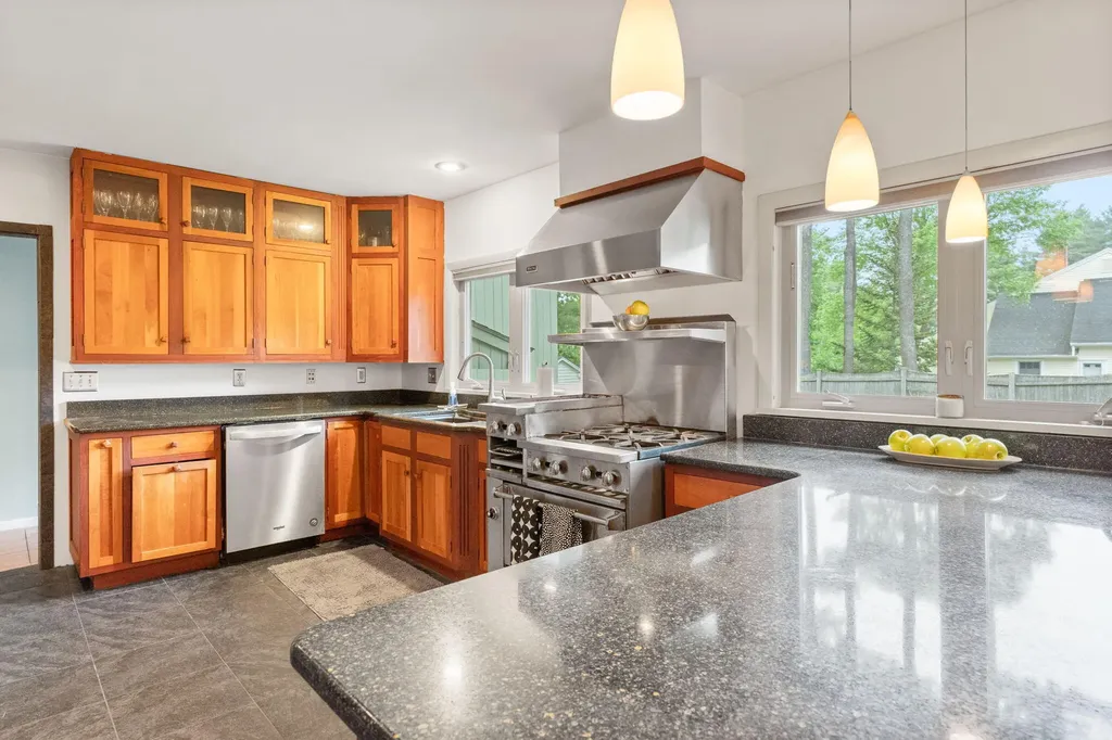 235 Harvard Street Portland ME 04103